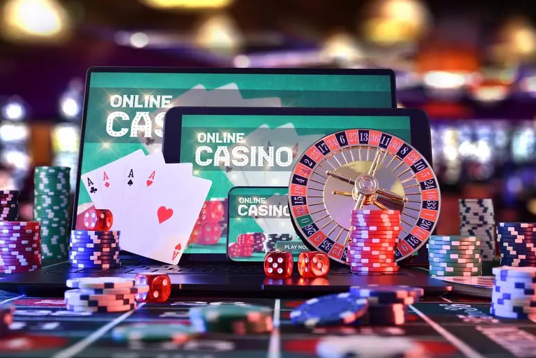 Filipino players browsing 160 ph sports and casino categories on mobile